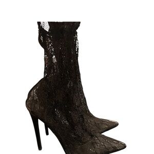 Elegant Black Lace Stiletto Boots